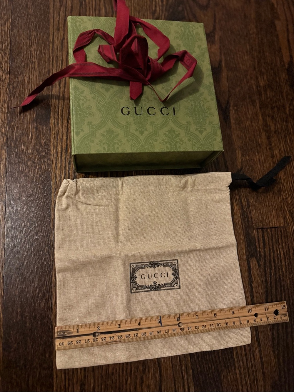 Gucci box + dust bag + ribbon